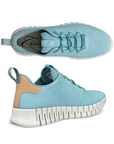 Gruuv W Lace-Up Sneaker