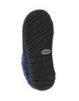 Textured black rubber outsole with Foamtreads logo near the center.
