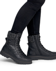 D2U70 Lace-up Boot