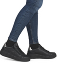 W2605 Lace-up Sneaker