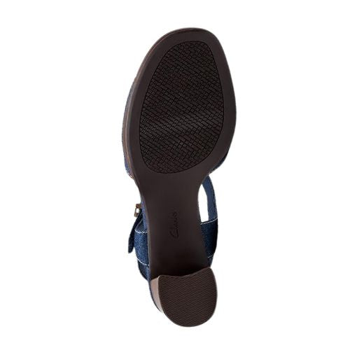 Outsole view of Clarks AmbyrLyn Faye women's sling-back sandal showing textured grip and durable sole for enhanced traction.
