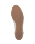 Brown light treaded outsole with Remonte logo stamped in middle.