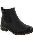 Chelsea Boot in black with elastic side panels, textured accent heel and low heel.