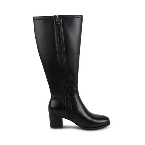 Profile view of the Ally boot, showing the black zipper which runs down the side.