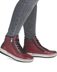 D0772 Sneaker Boot