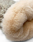 Beige faux fur lining in Auclair's Tessa mitt.