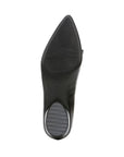 Black outsole of pointed to heel. Naturalizer logo on center.
