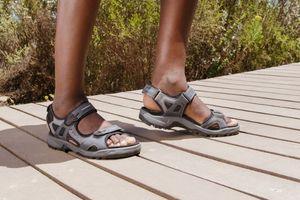 Stylish and durable men's sandals for outdoor adventures 2022