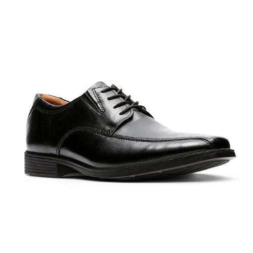 Black leather bicycle toe dress shoes with laces.