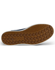 Soft 7M Long-Laced Sneaker