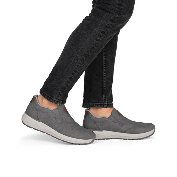 11550 Slip-on Sneaker