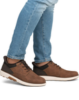 B3357 Lace-up Sneaker