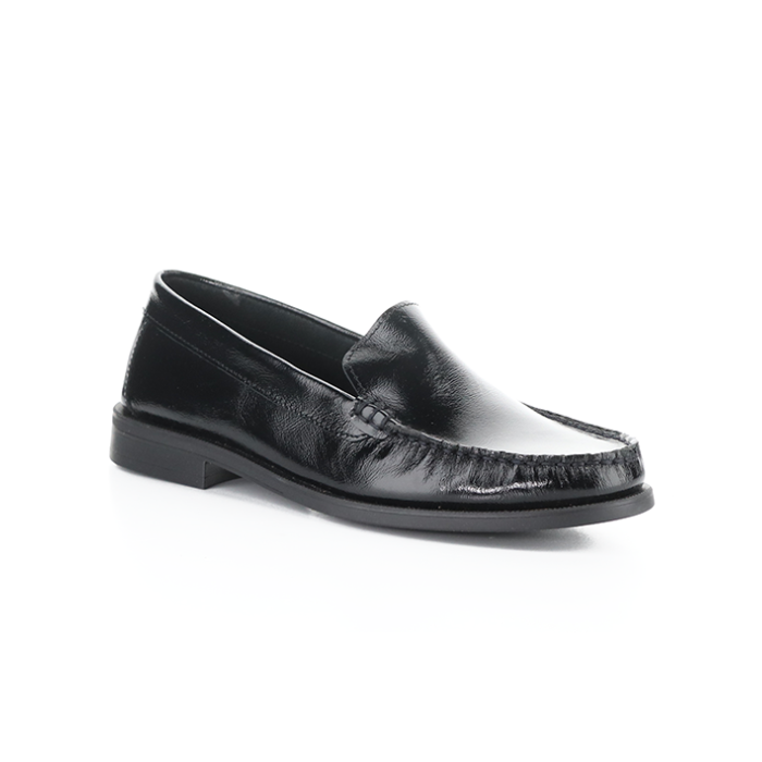 Black leather loader with black outsole.