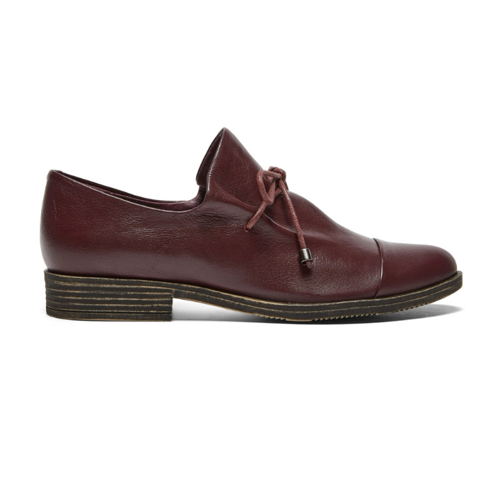 Woman's Oxford shoe in burgandy  leather with lace-up slip on style and a low stacked heel.