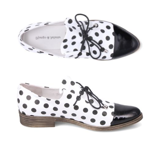 Top and side view of Women's Django And Juliette Kotty Oxford shoes in polka dot leather. Premium leather shoes with cushioned footbed and rubber sole.