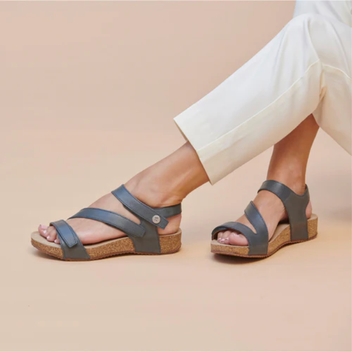 Tonga 25 Sandal
