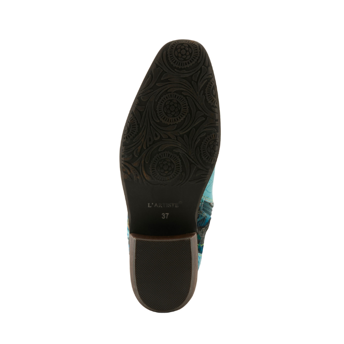 Dark brown outsole with rose pattern tread, L'artiste logo stamped in middle and low block heel.