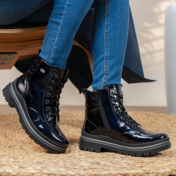 D0C82 Combat Boot