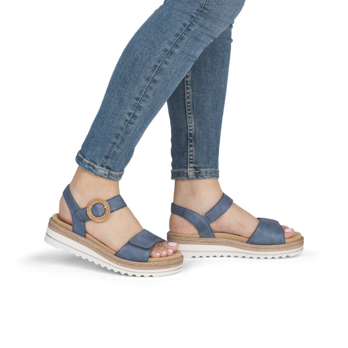 D0Q52 Backstrap Sandal