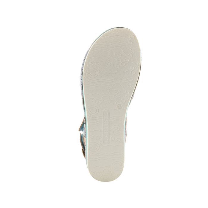 White light treaded outsole with L'Artiste logo stamped in middle.