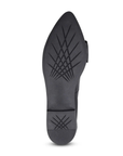 Black light crisscrossing line tread pattern on rubber outsole.