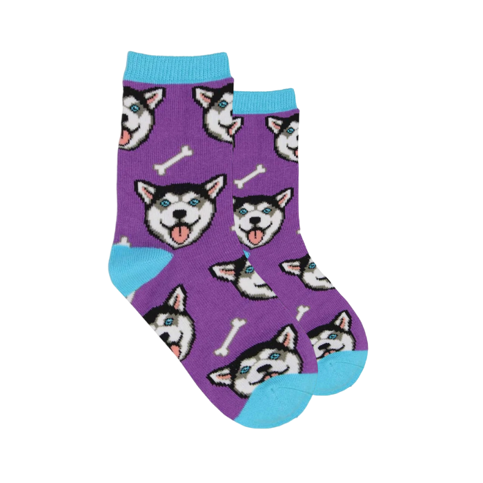 Kids Socksmith Mini Happy Husky Socks in purple with blue accents, featuring playful husky faces and bone patterns.