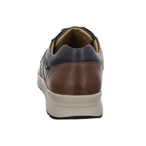 Vito Lace-up Sneaker