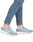 D1S04 Lace-up Sneaker