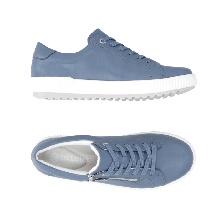 D0700 Waterproof Sneaker