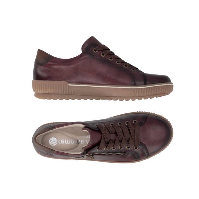 D0700 Waterproof Sneaker