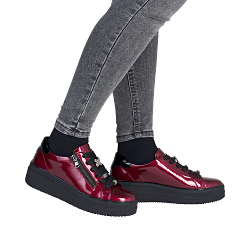 D1C09 Lace-up Sneaker