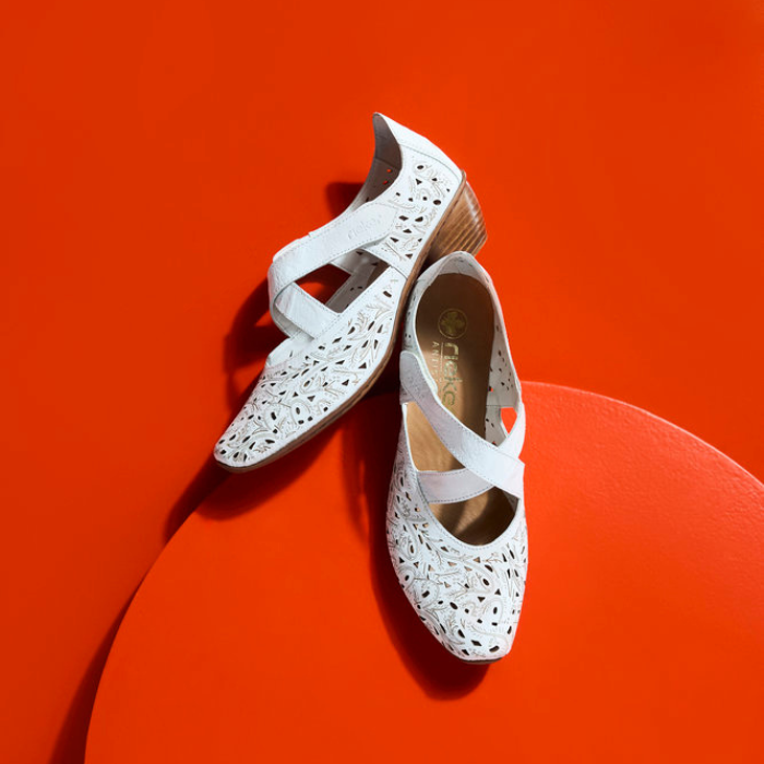 43773 Heeled Mary Jane
