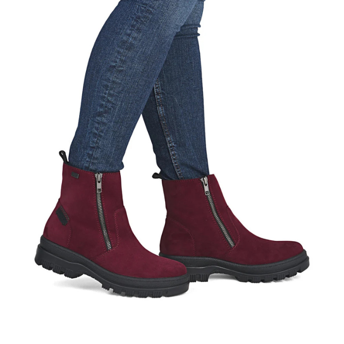 X8251 Ankle Boot