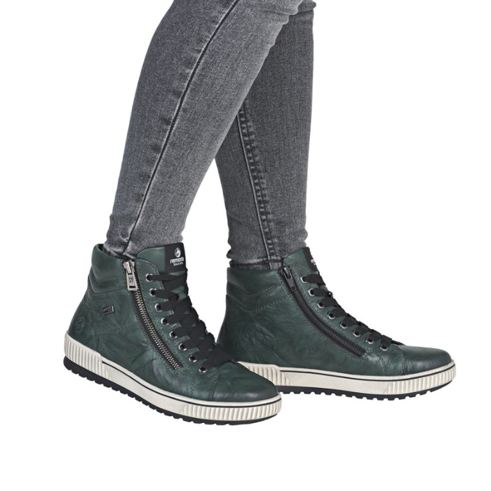 D0772 Sneaker Boot