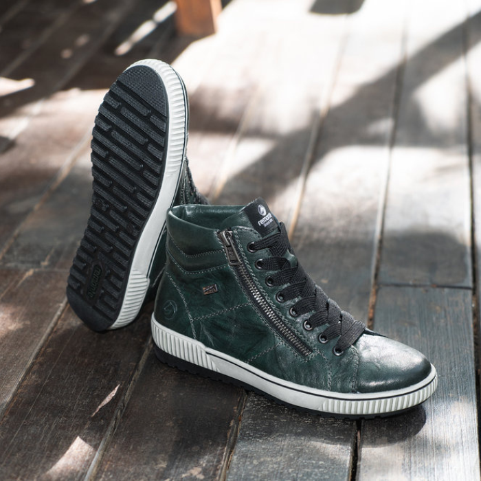 D0772 Sneaker Boot