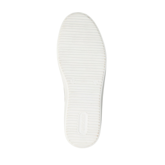 White line treaded outsole with Remonte logo on heel.