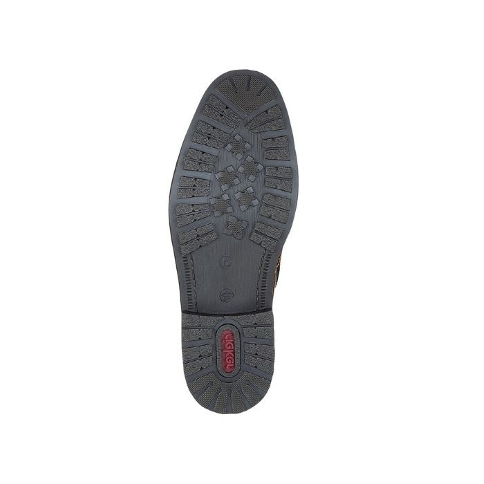 Treaded outsole of men's work boot with slight heel