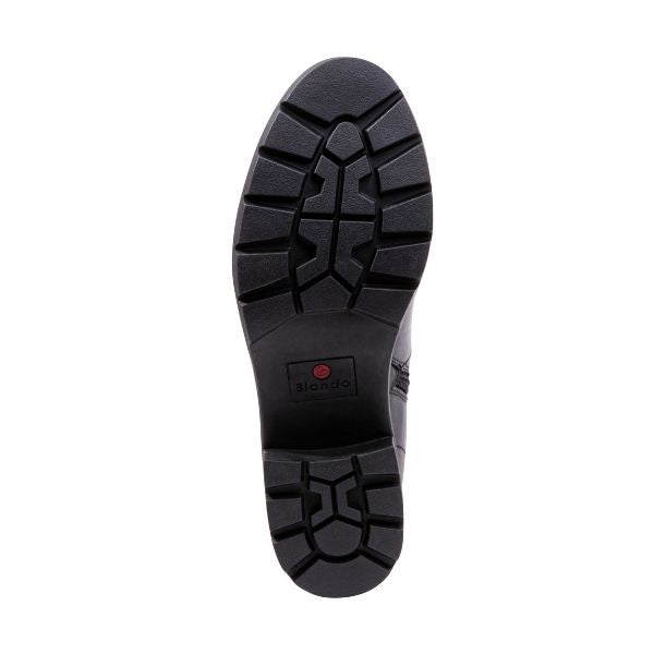 Black outsole of Blondo's Ninha boot with Blondo logo in center.