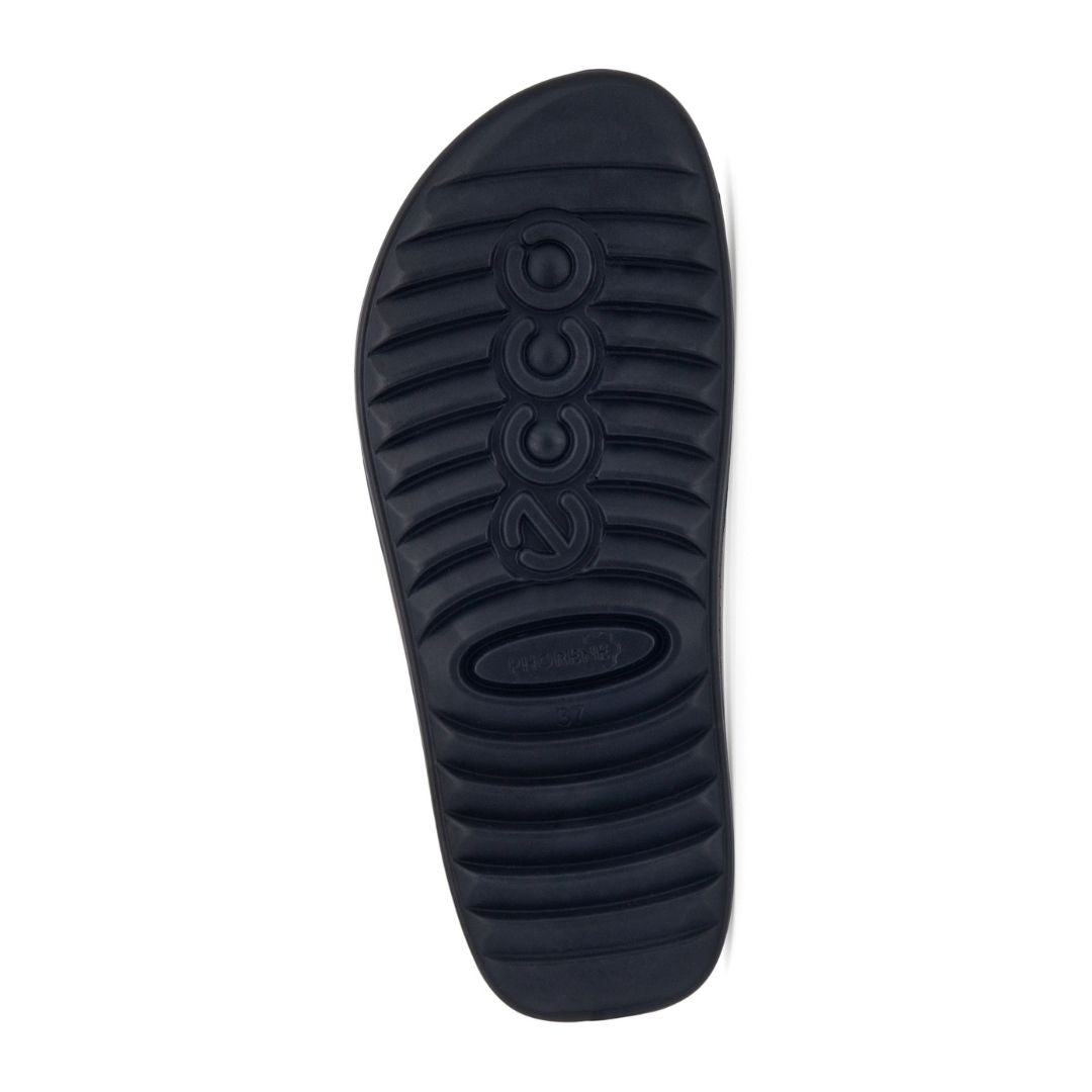 Black outsole of Ecco&#39;s cozmo slide sandal with Ecco logo 
