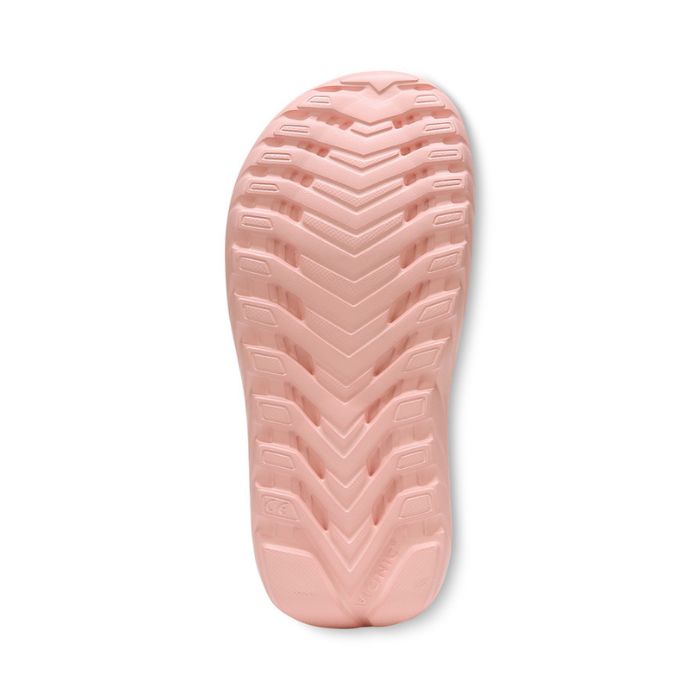 Pink rubber outsole of women&#39;s Vionic recovery sandal.